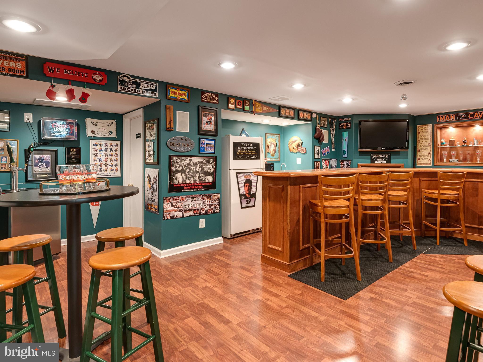 VALLEY FORGE WOODS - Residential