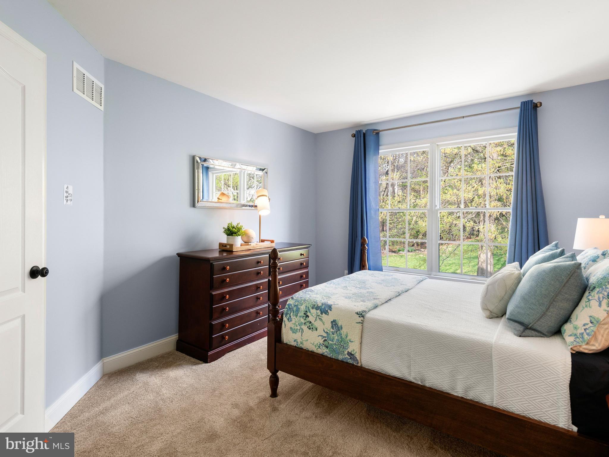 VALLEY FORGE WOODS - Residential