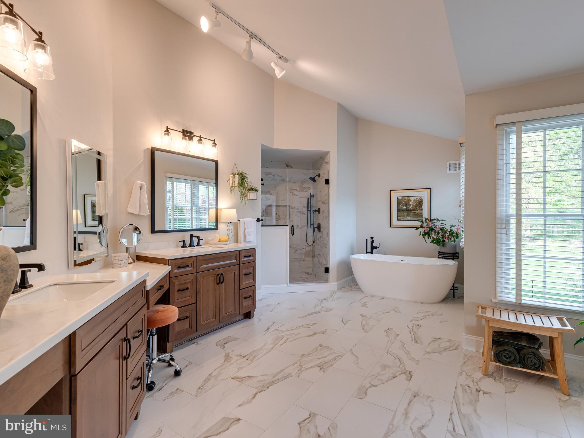 VALLEY FORGE WOODS - Residential