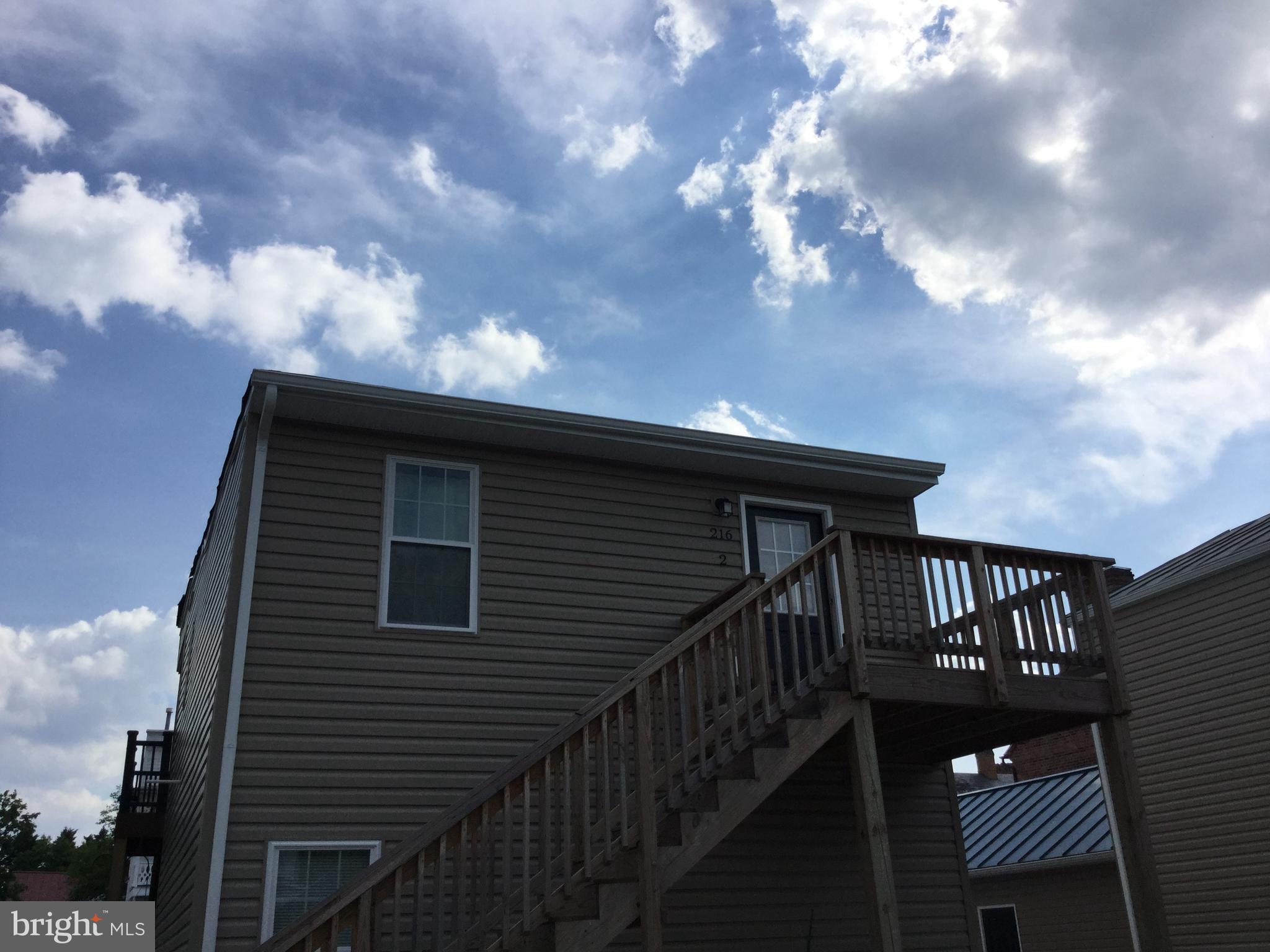 216 W KING STREET 2