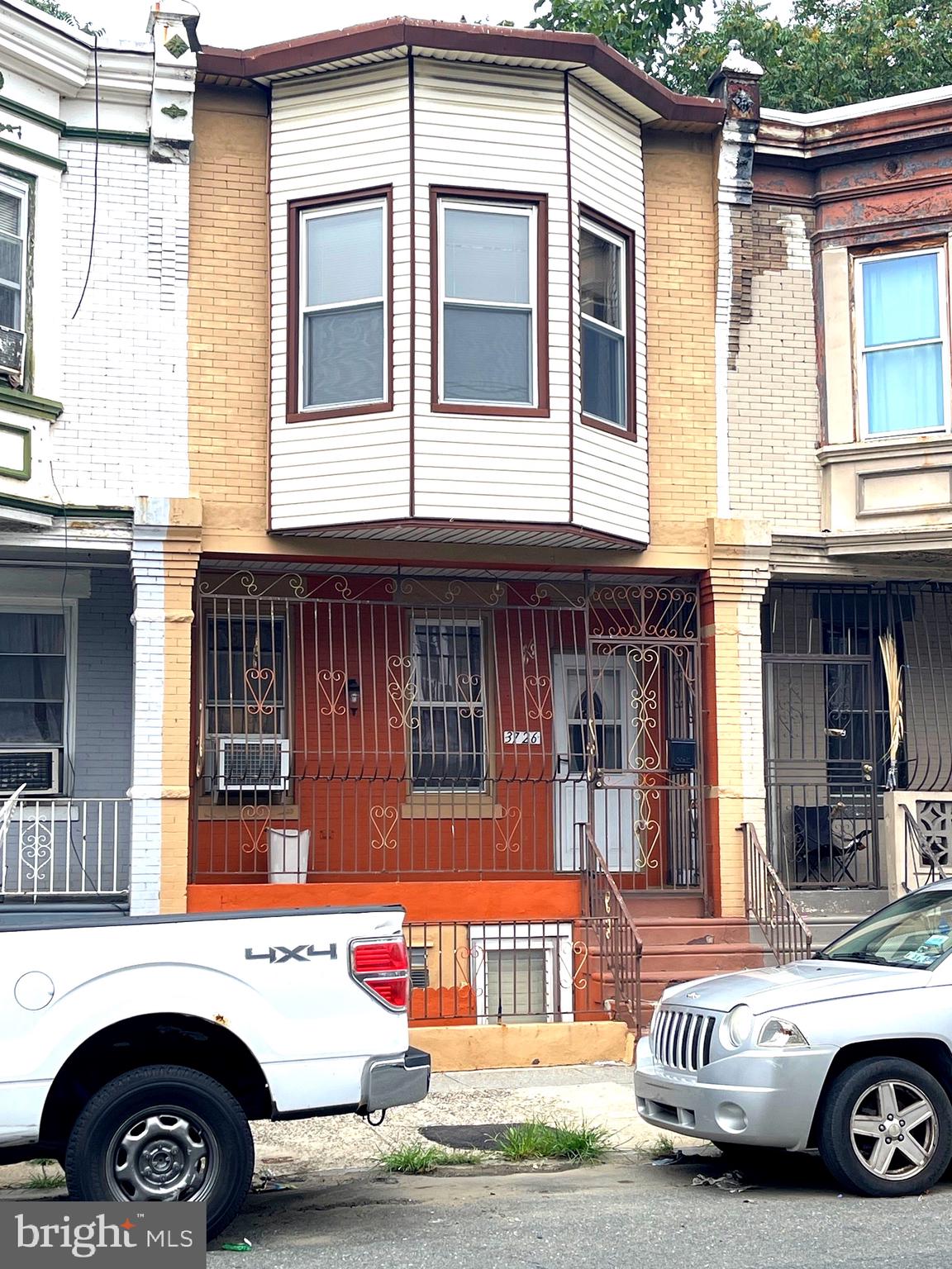 3726 N 9TH STREET