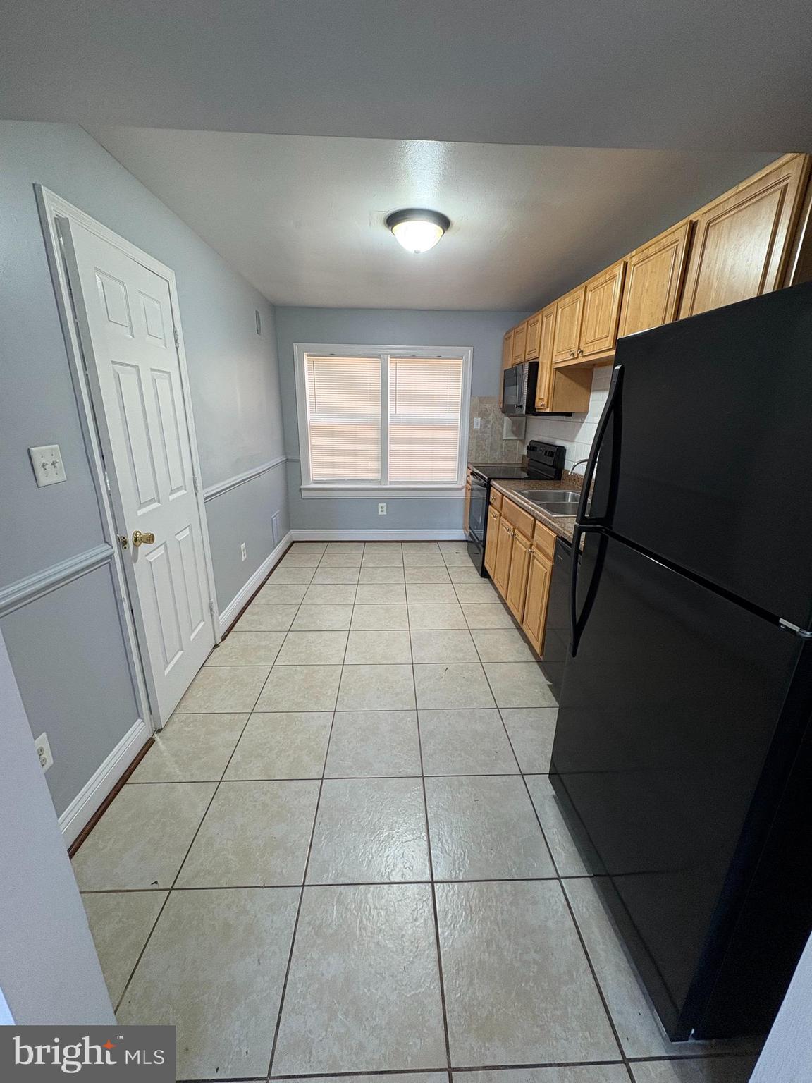 WARFIELD CONDOMINIUMS - Residential