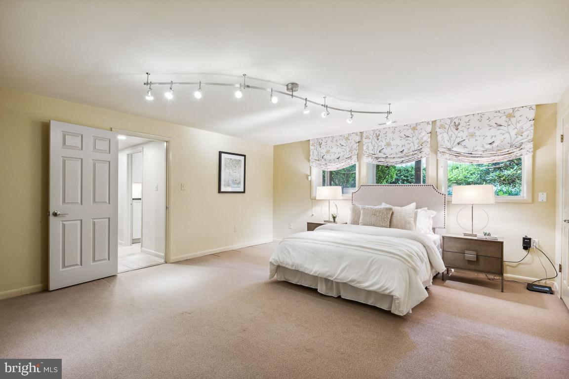 FRANKLIN PARK - Residential