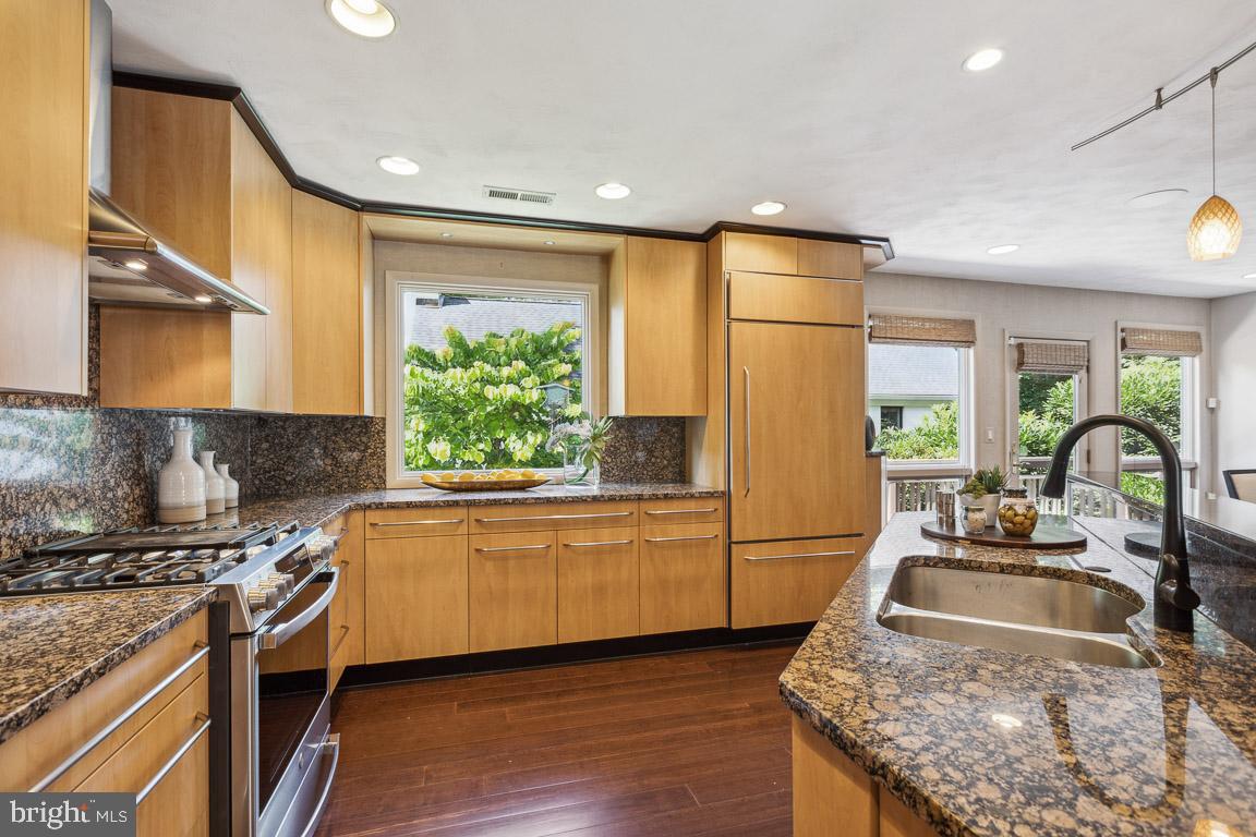 FRANKLIN PARK - Residential