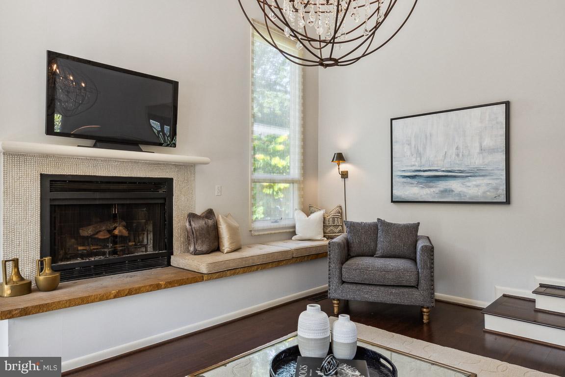 FRANKLIN PARK - Residential