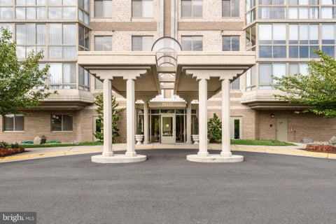 Photo of 19355 Cypress Ridge Terrace #210, LEESBURG, VA 20176 (MLS # VALO2136484)
