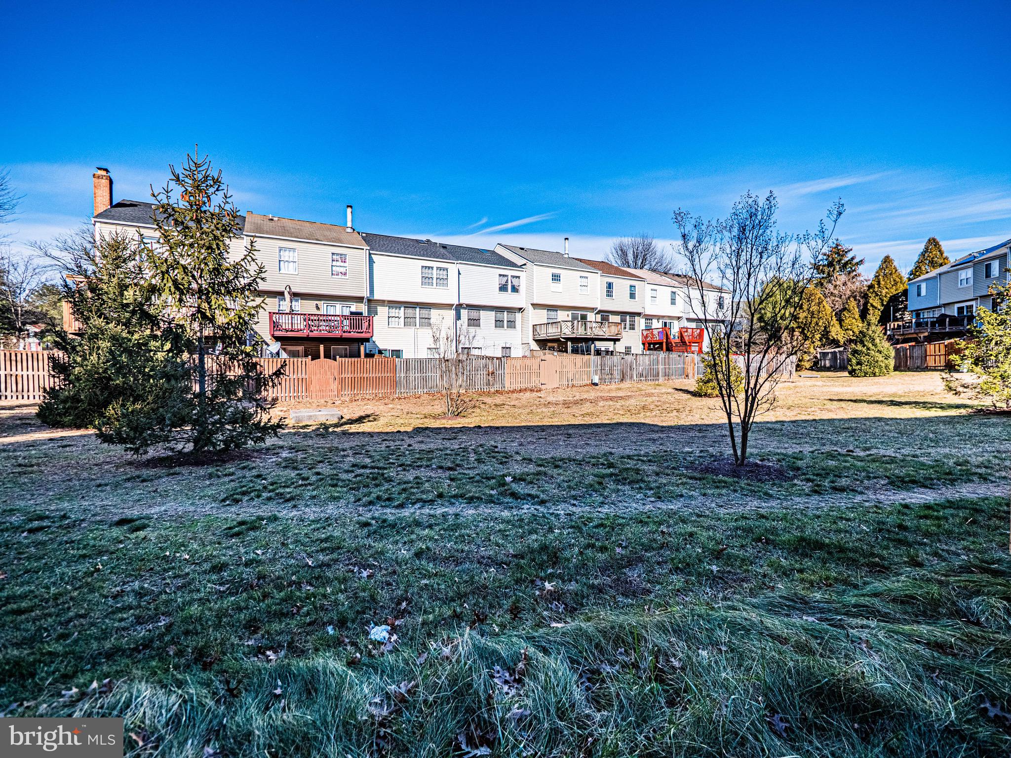 SADDLE CREEK - Residential