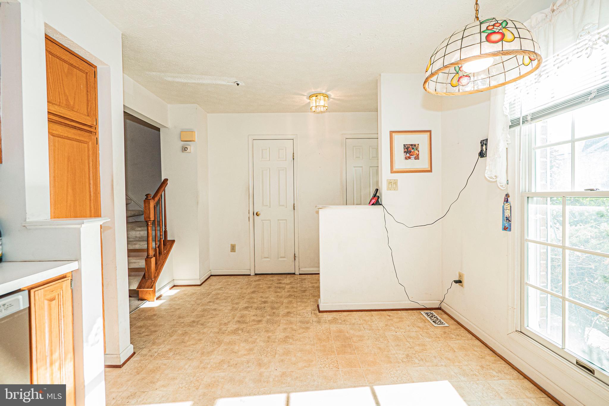 SADDLE CREEK - Residential