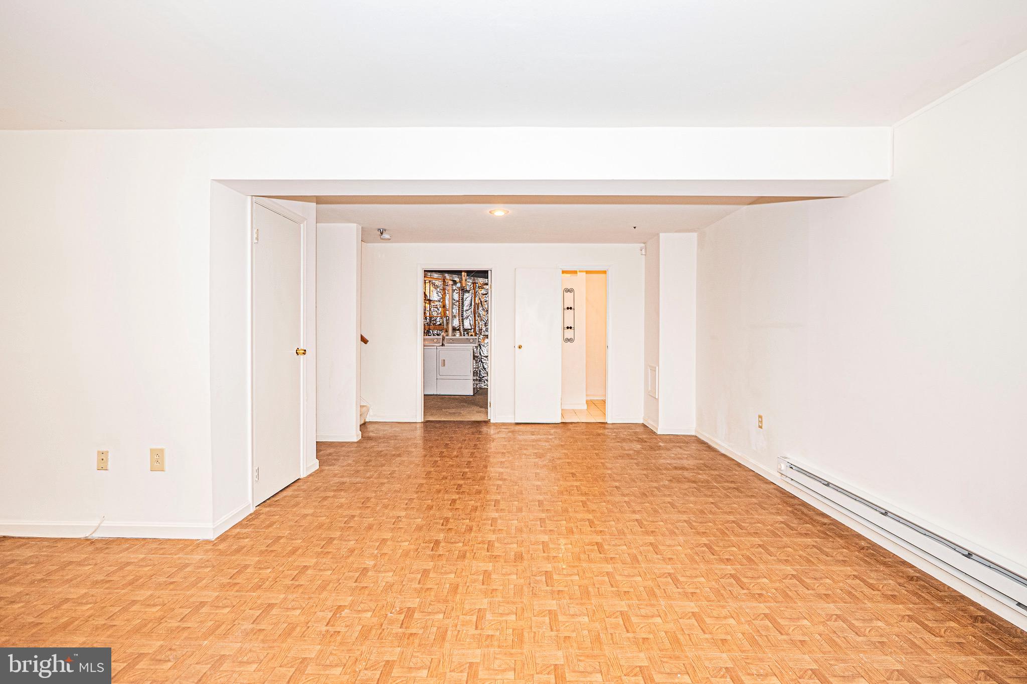 SADDLE CREEK - Residential