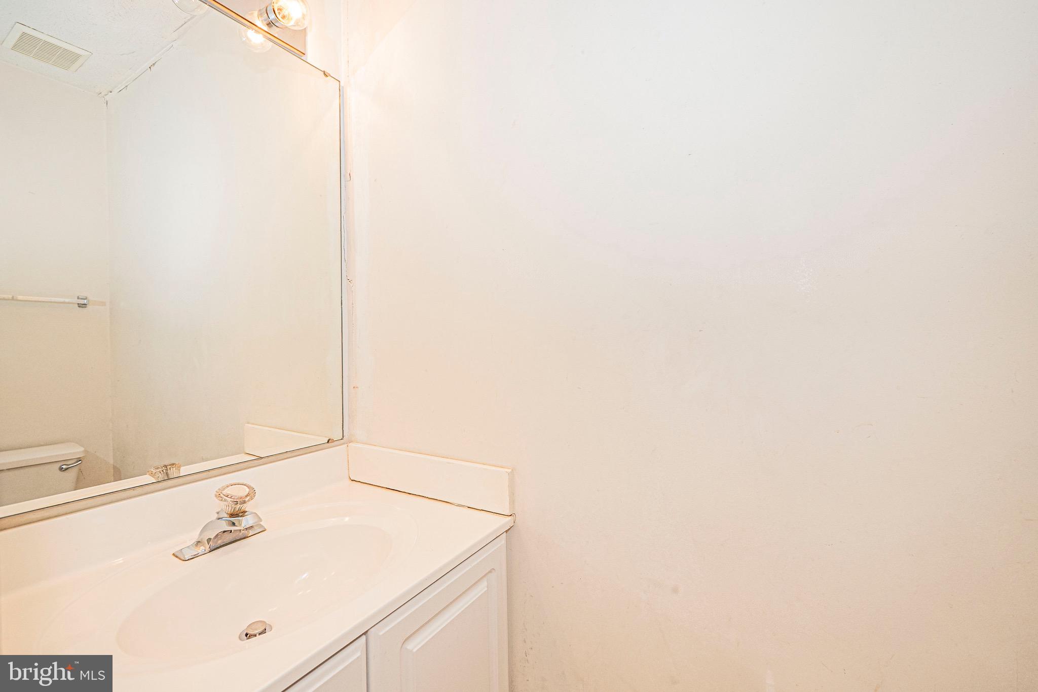 SADDLE CREEK - Residential