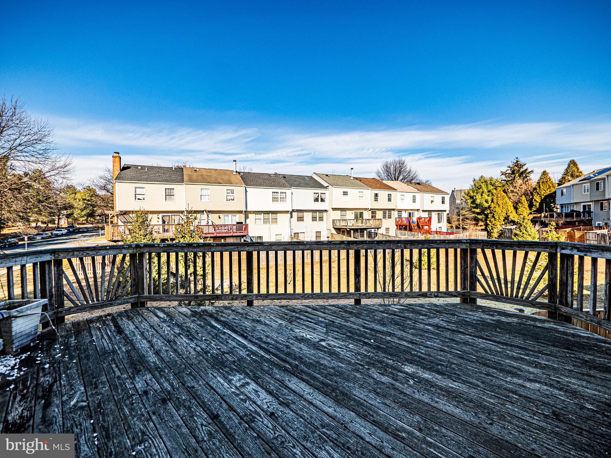 SADDLE CREEK - Residential