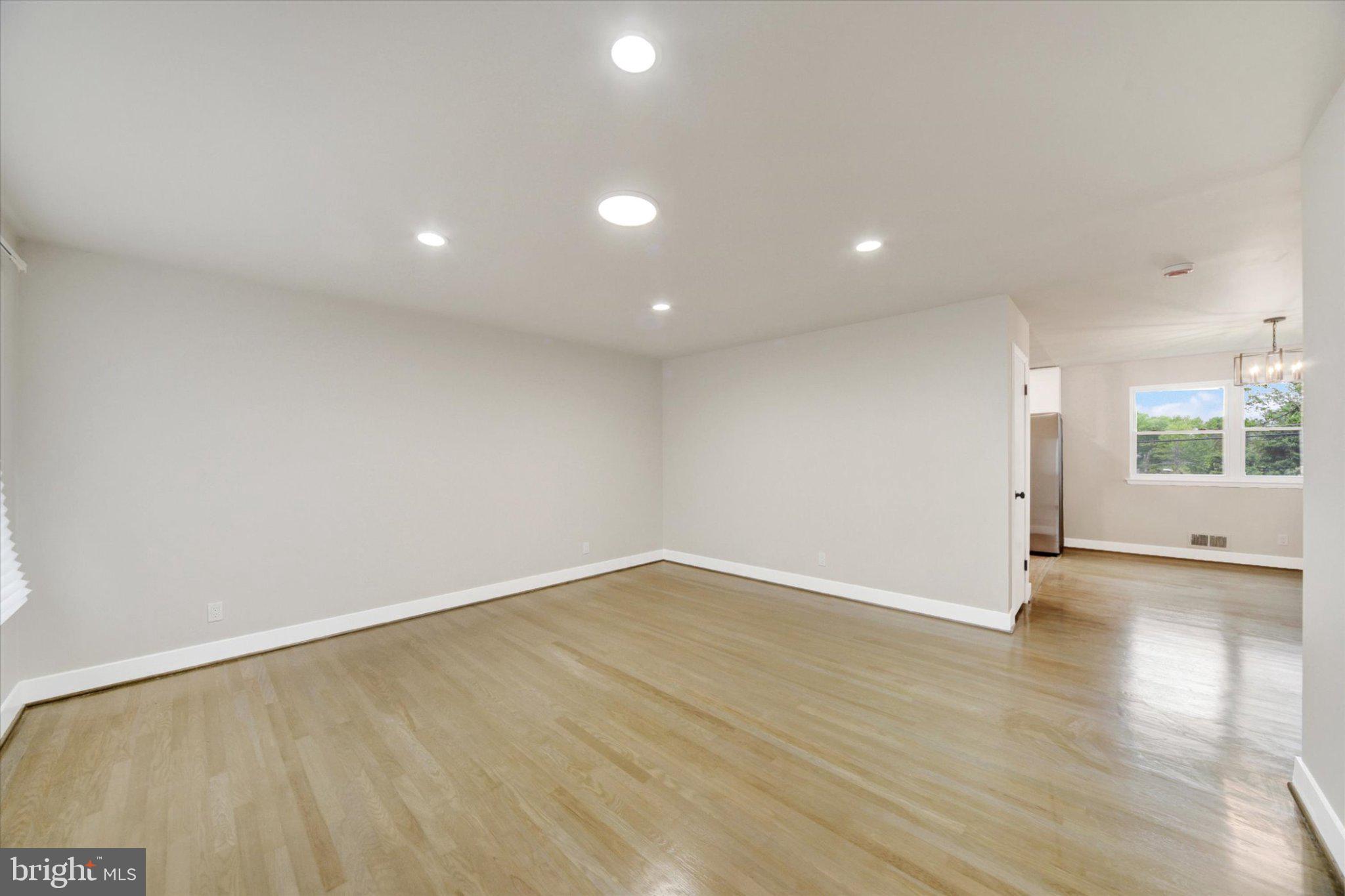 RANDALL RIDGE - Residential