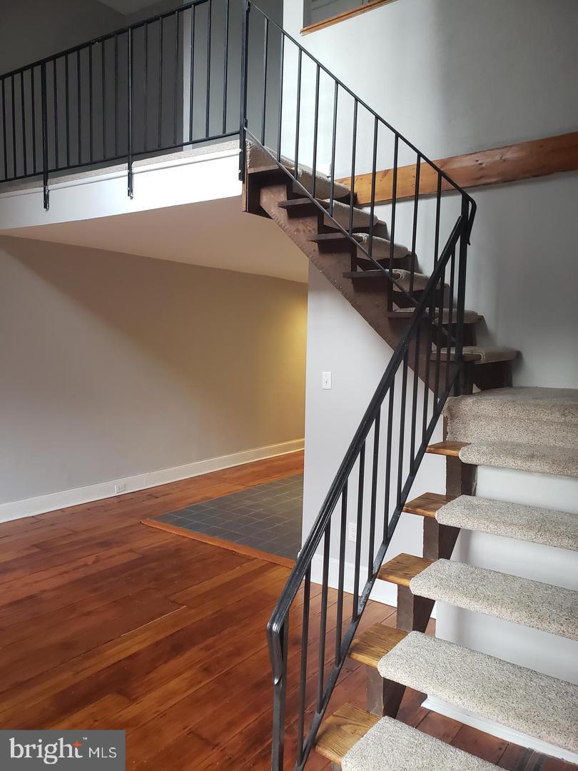 WASHINGTON SQ WEST - Residential Lease