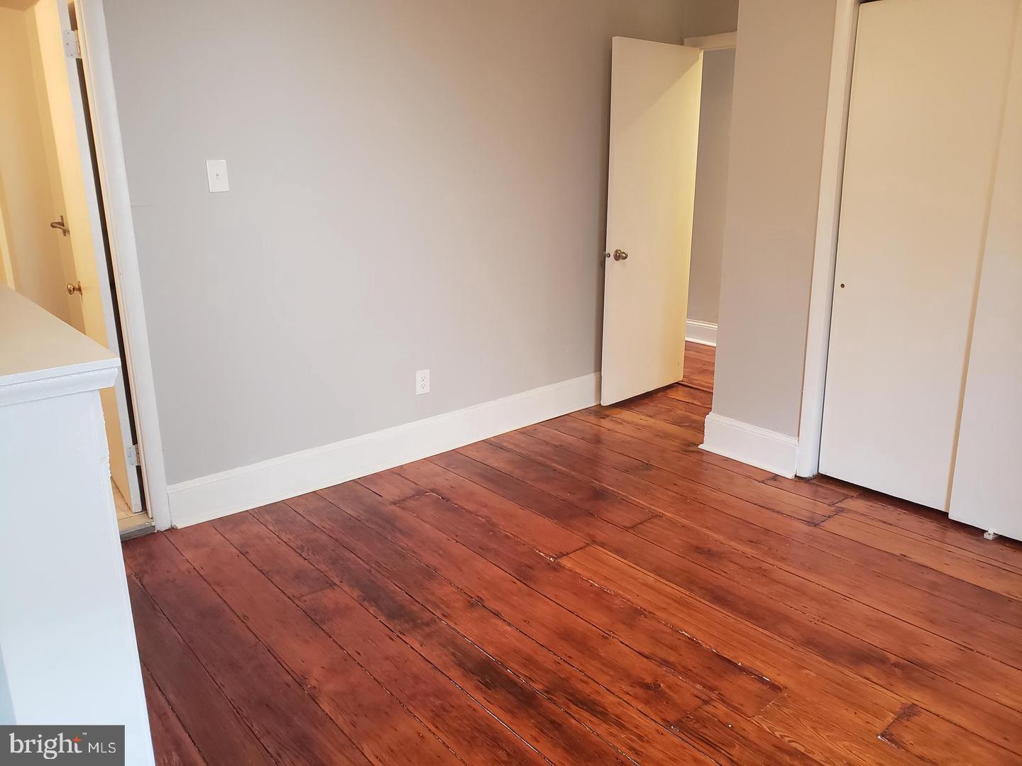 WASHINGTON SQ WEST - Residential Lease