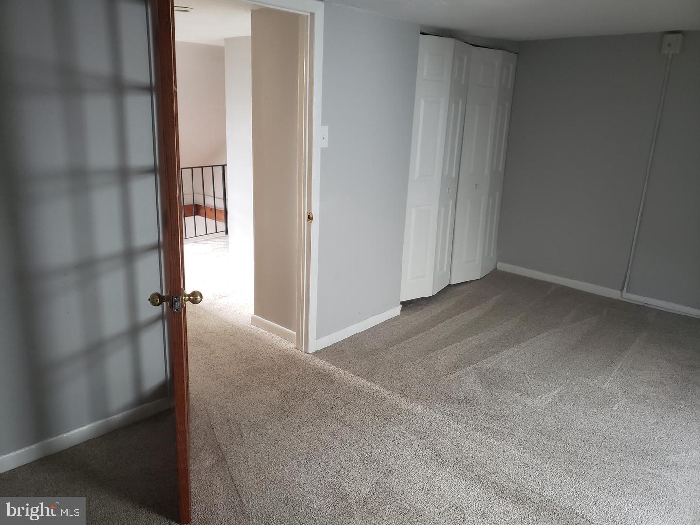 WASHINGTON SQ WEST - Residential Lease