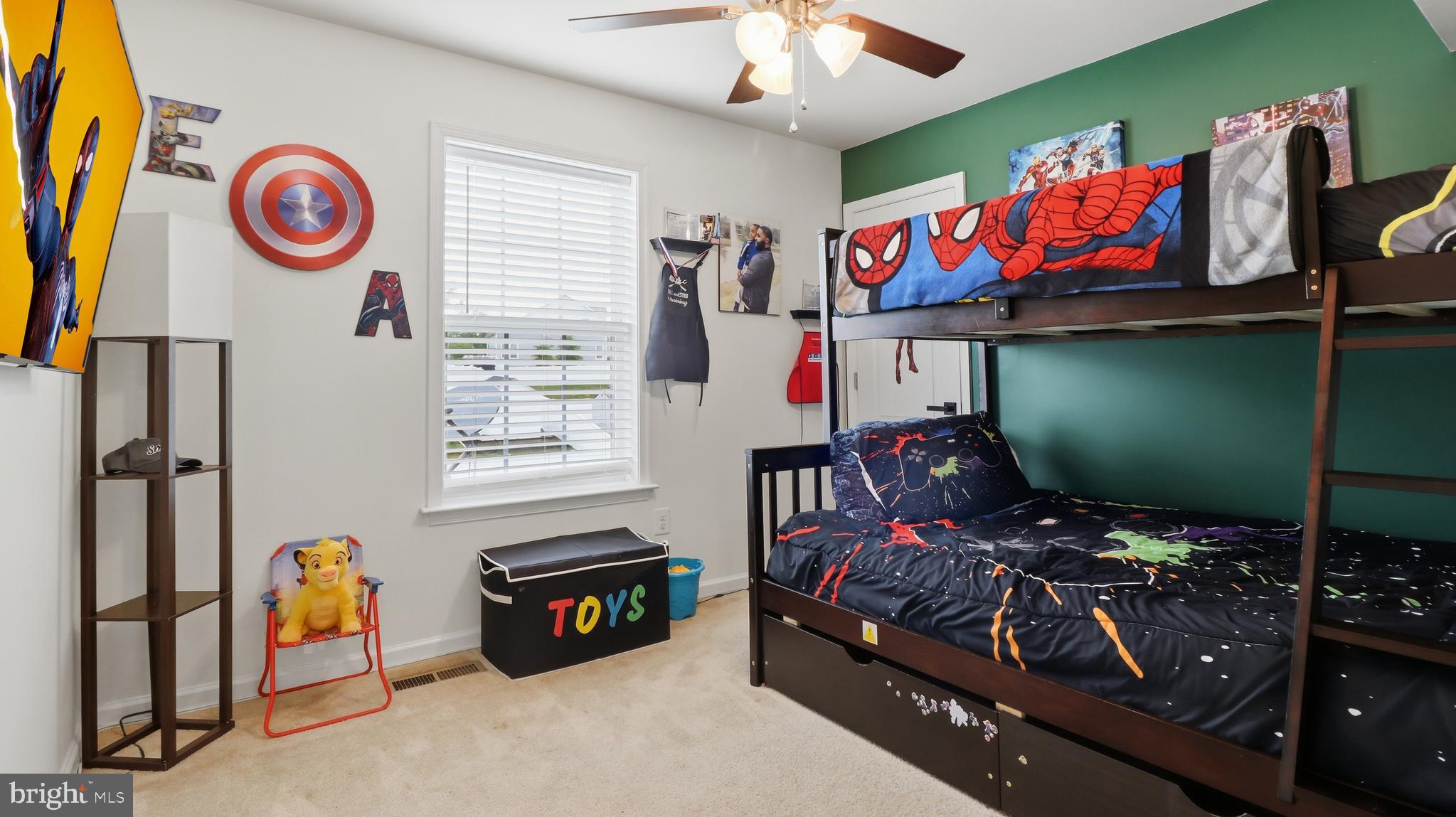 MARSHALL HALL - Residential