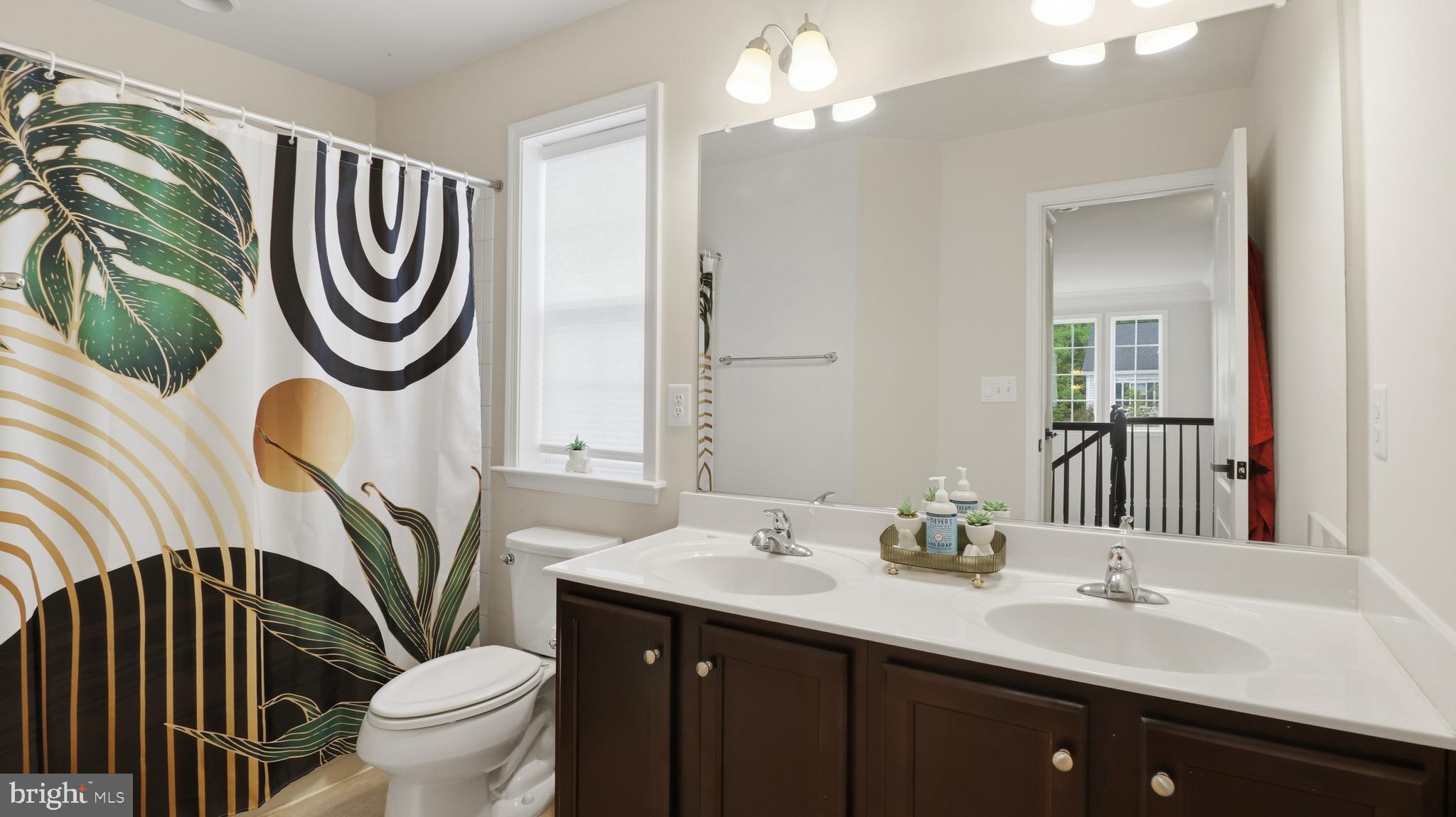 MARSHALL HALL - Residential