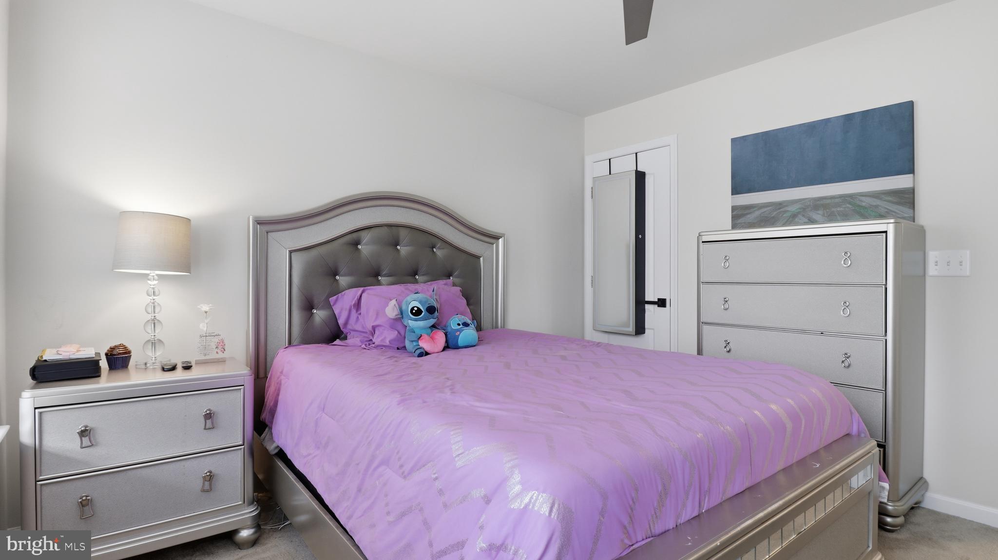 MARSHALL HALL - Residential