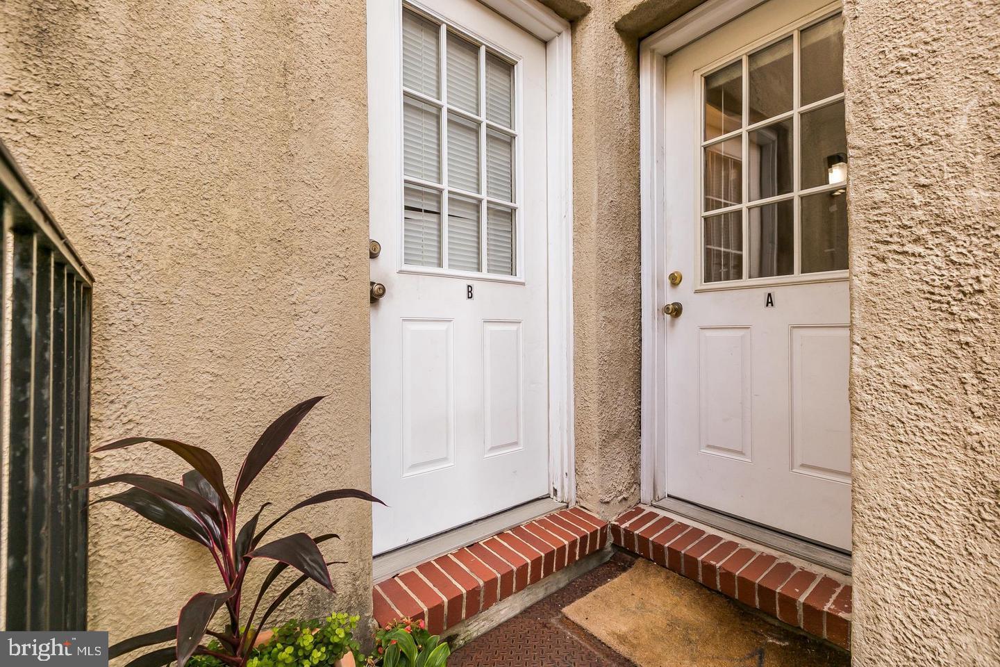 The landlord is looking for a 7/1-7/15 Lease Start! Tired of roommates and looking for parking after work then look no further. 3rd Floor 1br/1ba Walk-up w/ 1 CAR PARKING included in rent. Spacious open-concept living room and kitchen with plenty of natural light and exposed brick. The large kitchen provides plenty of storage and is great for entertaining. The living room has great natural light and exposed brick wall. The bedroom is tucked away in the rear with 2 closets. 2019 HVAC was replaced. Washer/dryer in unit. *With 2 names on the lease a 2nd parking spot is available for an additional fee. Tenant pays BGE, Cable/Internet, & Water. Need 24 hour notice to show. Tenants pay $60 flat fee to Cummings & Co. This is per leases not per person and due upon lease signing.
