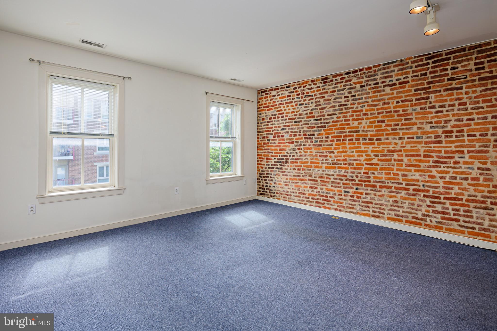 FEDERAL HILL HISTORIC DISTRICT - Residential Lease