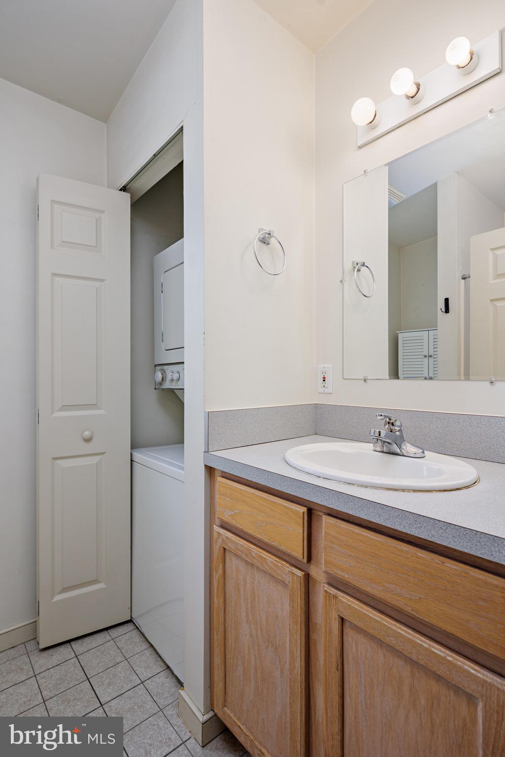 FEDERAL HILL HISTORIC DISTRICT - Residential Lease