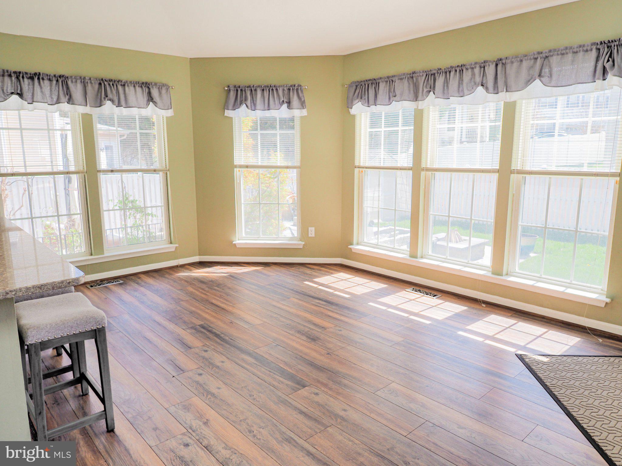 CROFTON FARMS - Residential