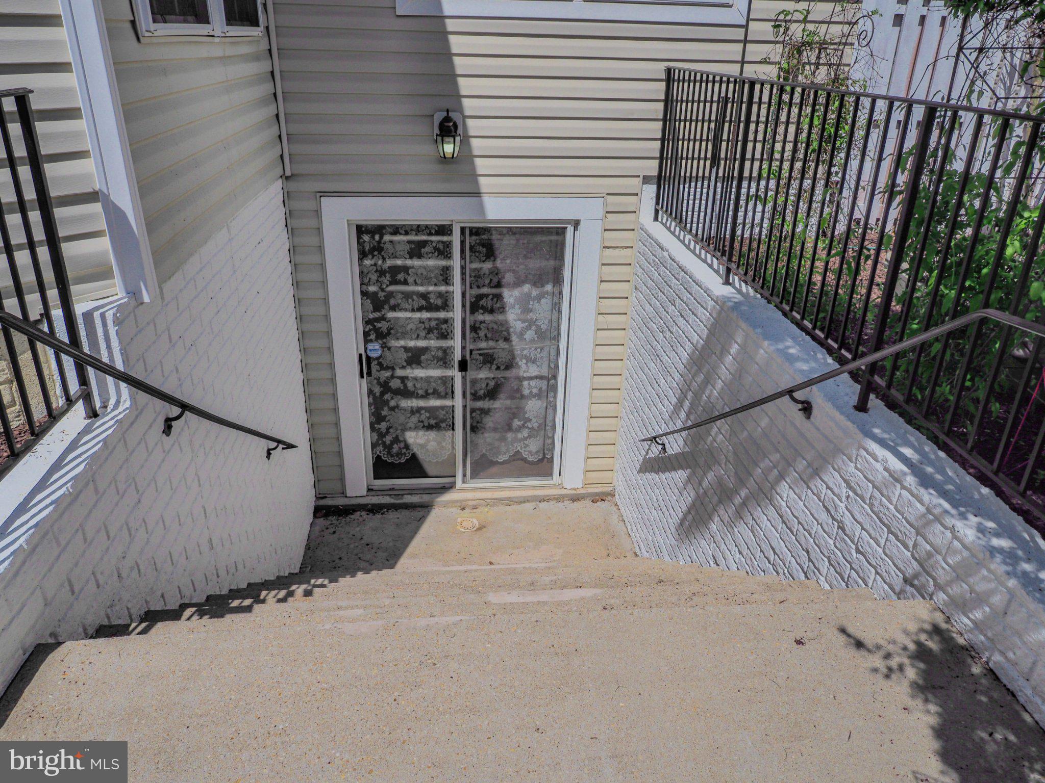 CROFTON FARMS - Residential