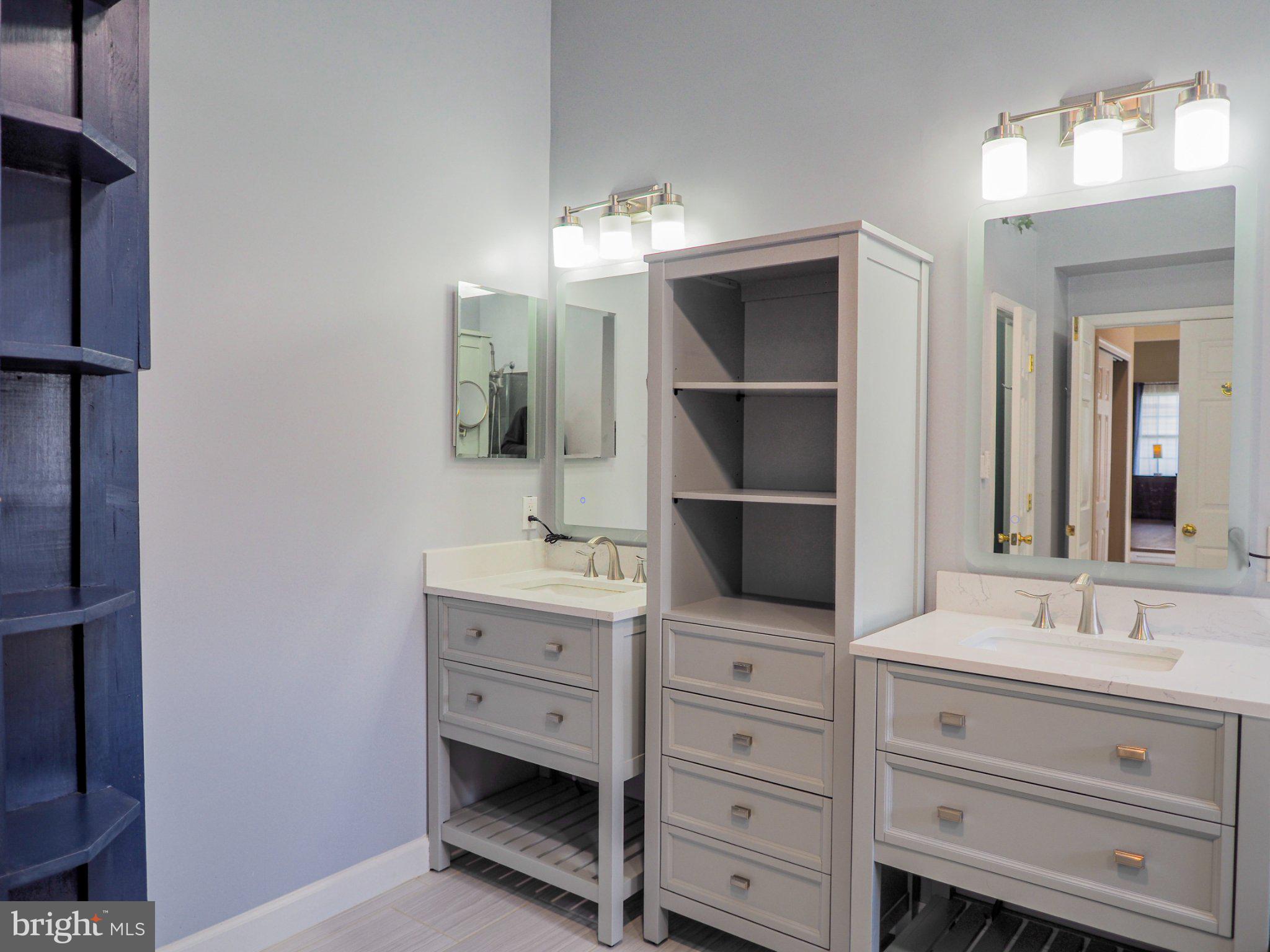 CROFTON FARMS - Residential