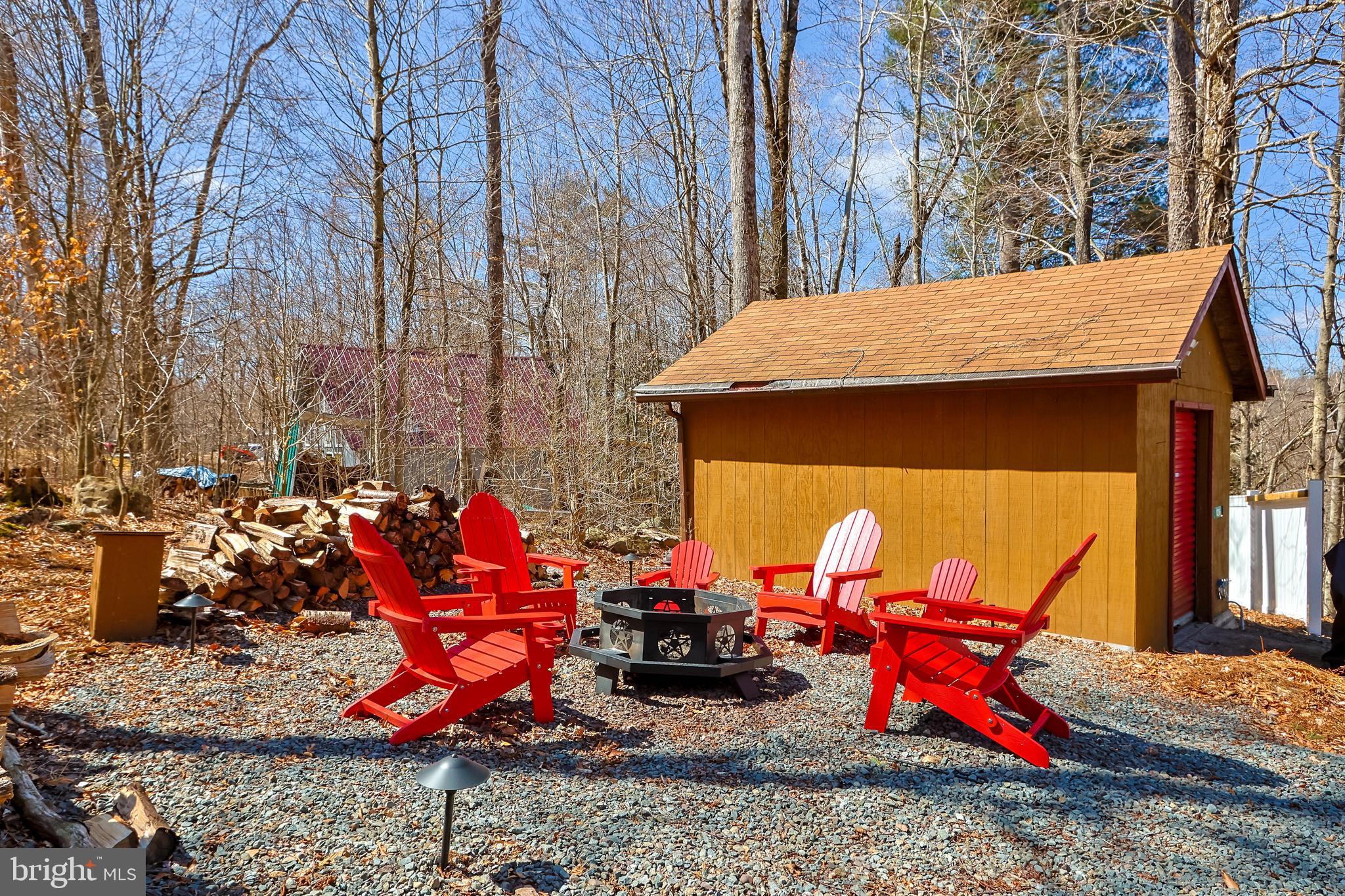 RIVERSIDE ESTATES - Residential