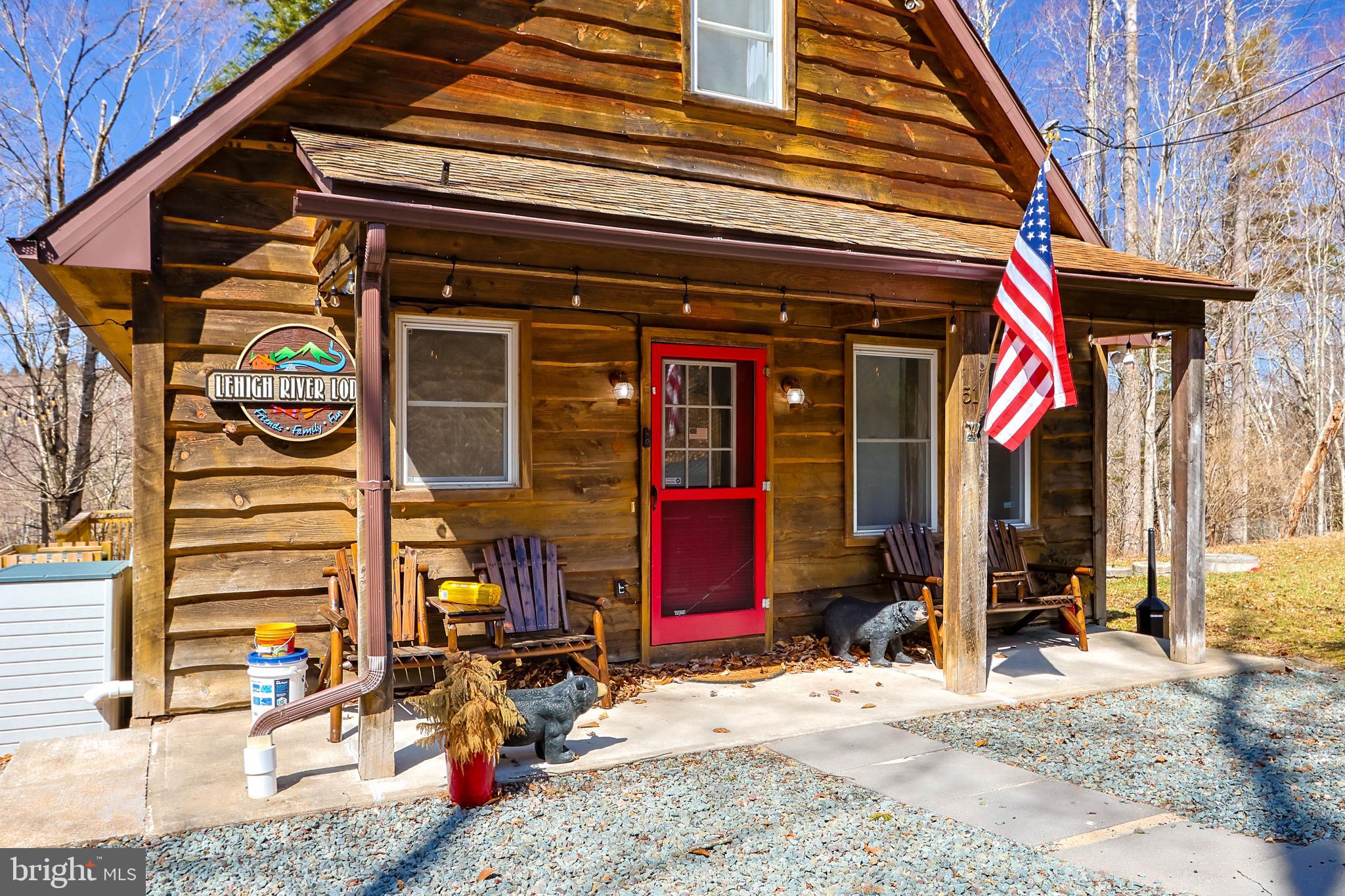 RIVERSIDE ESTATES - Residential