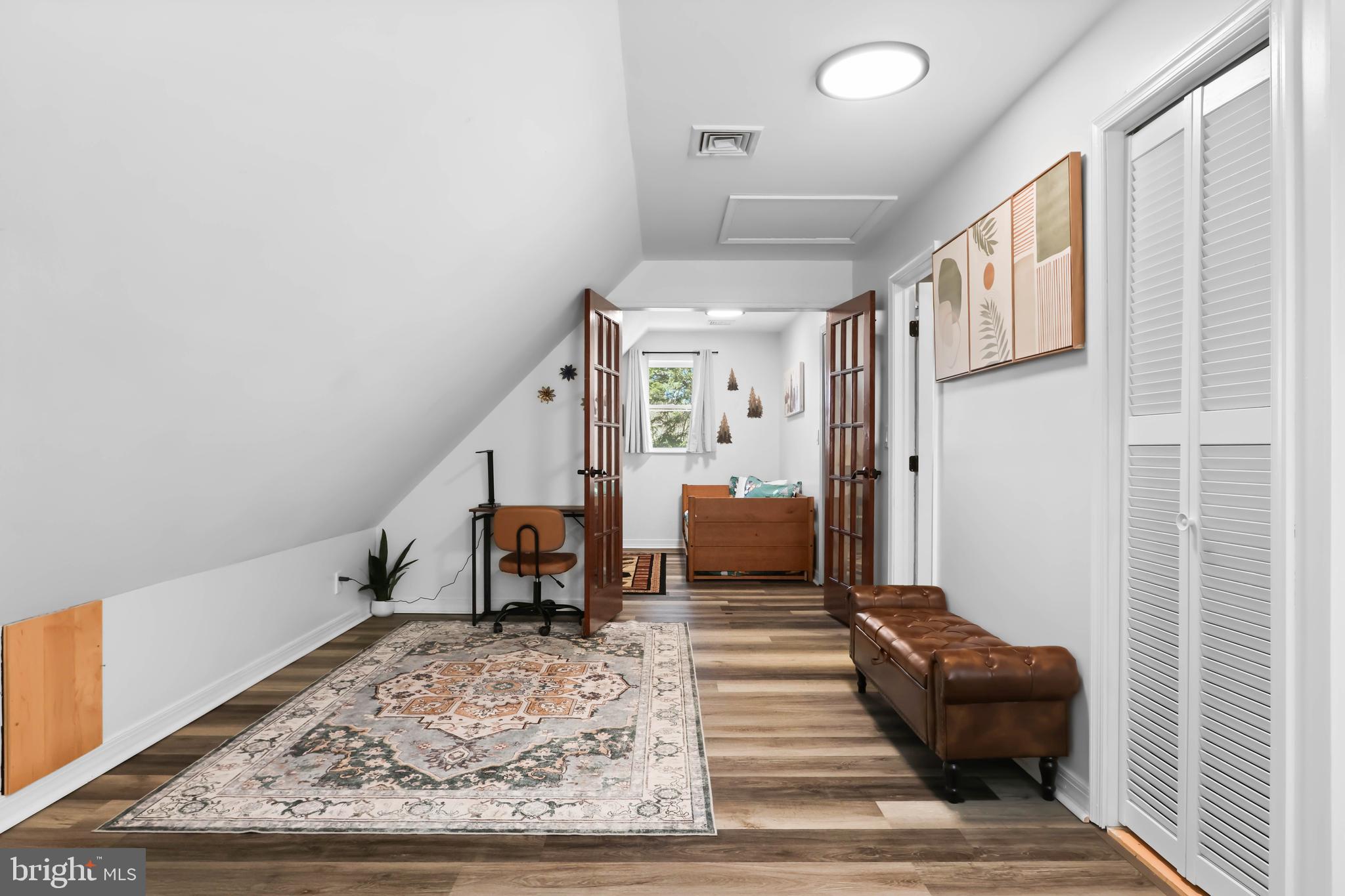 RIVERSIDE ESTATES - Residential