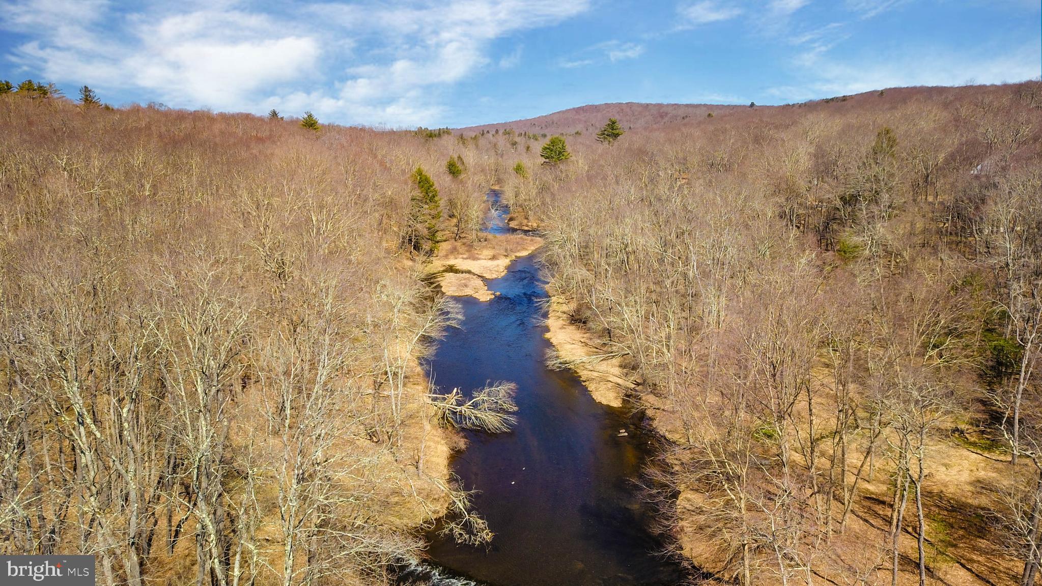 RIVERSIDE ESTATES - Residential