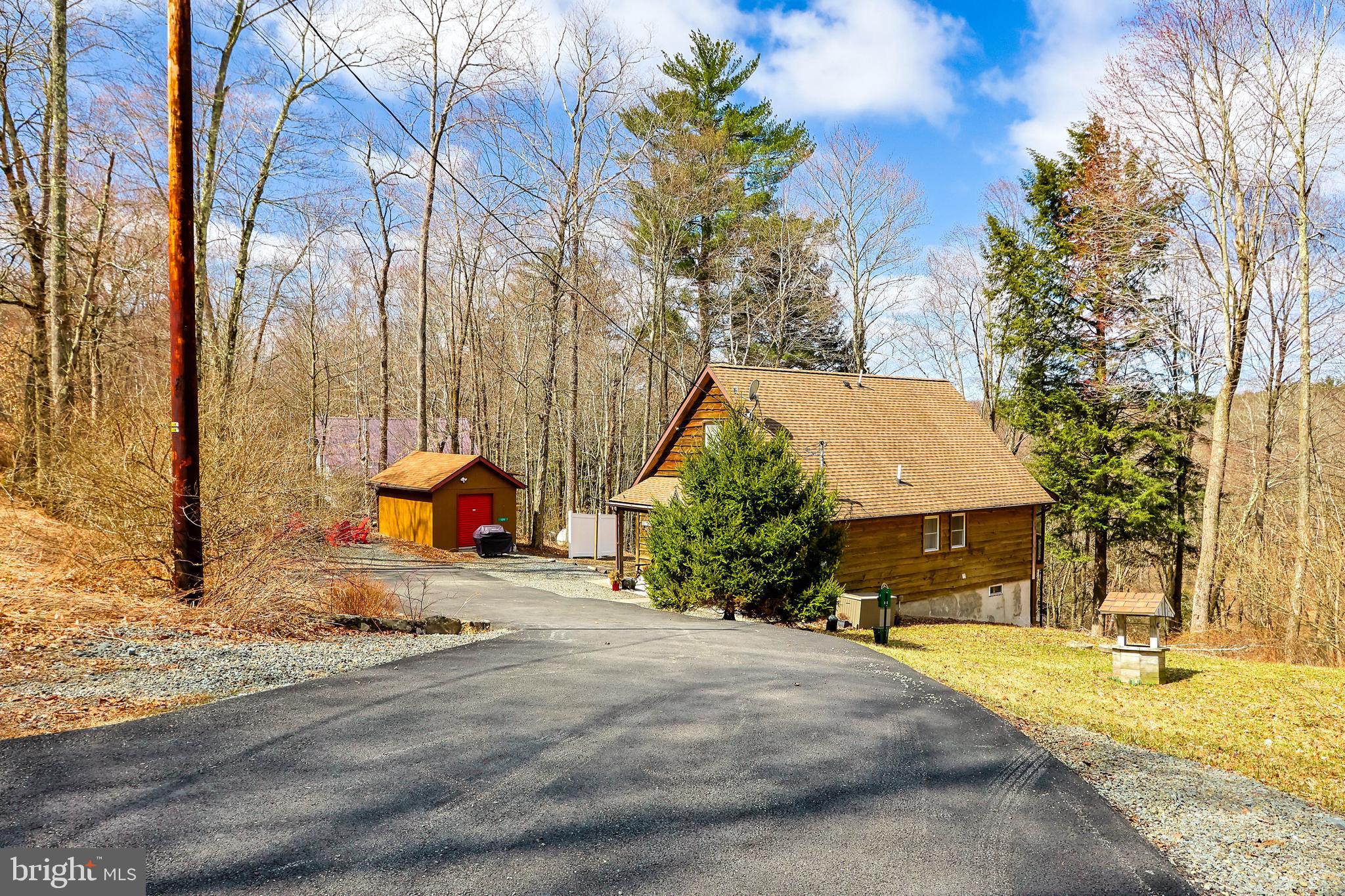 RIVERSIDE ESTATES - Residential