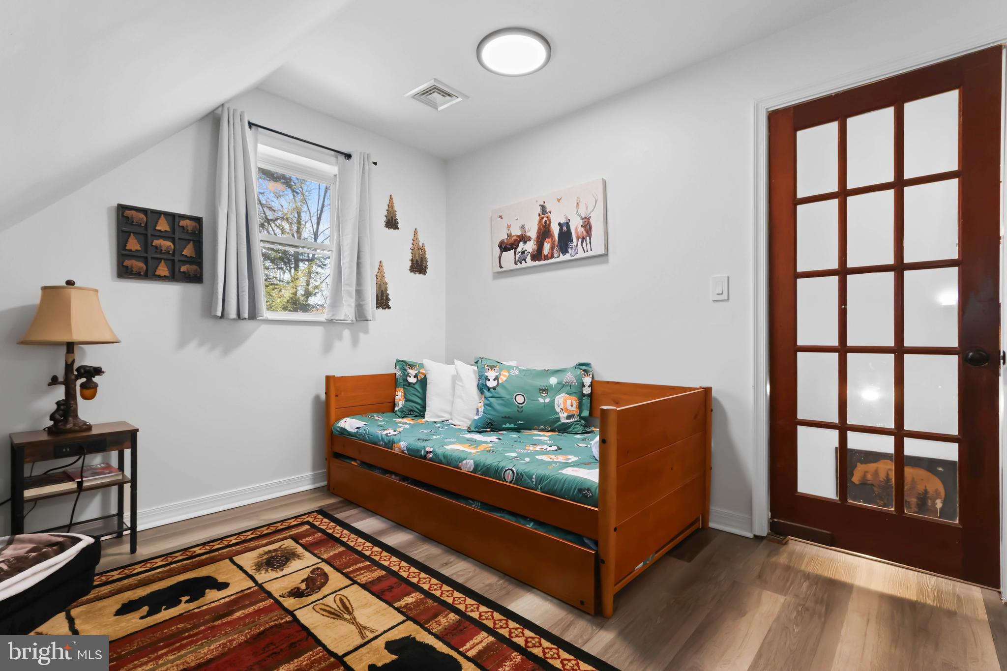 RIVERSIDE ESTATES - Residential