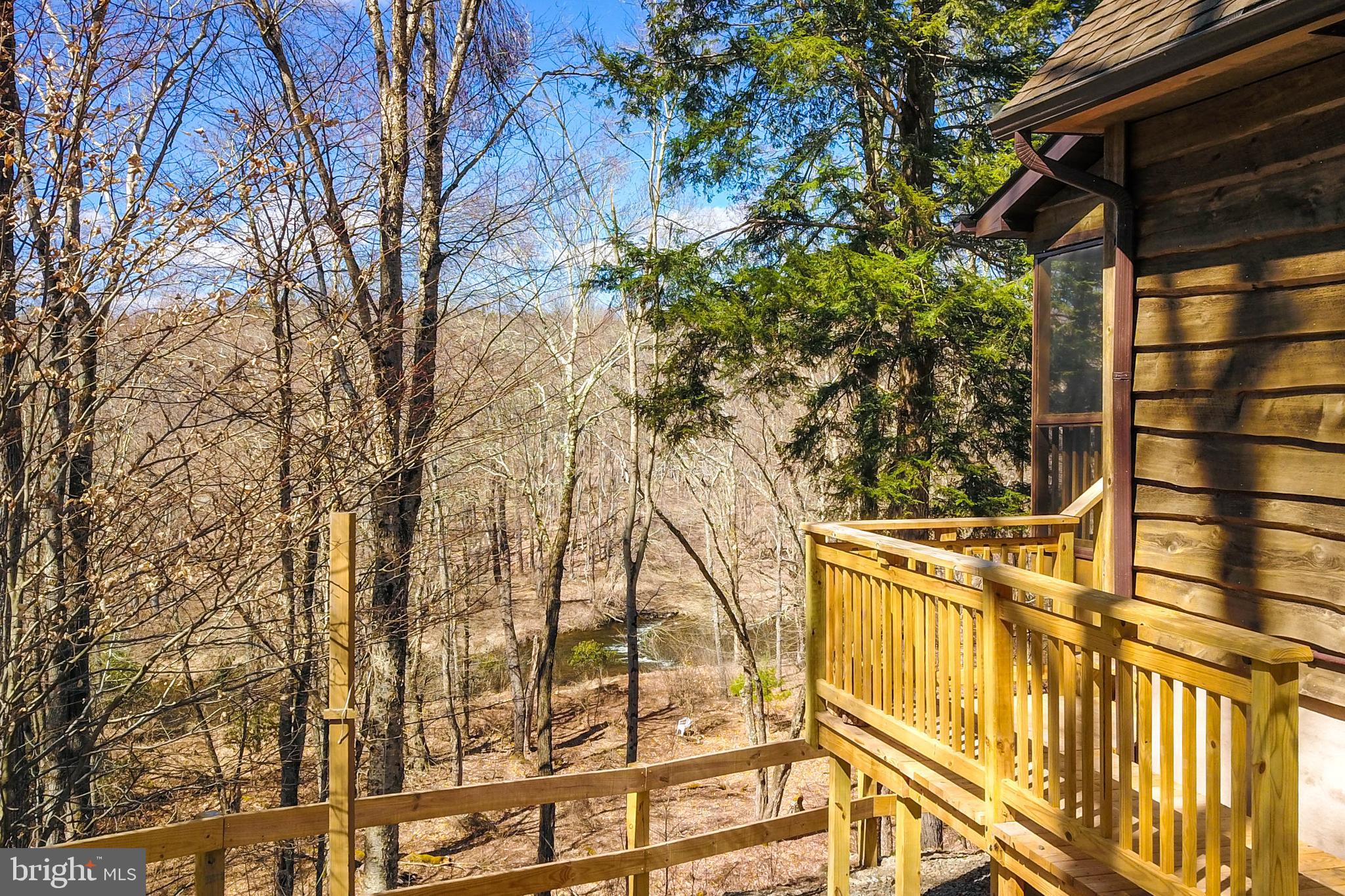 RIVERSIDE ESTATES - Residential