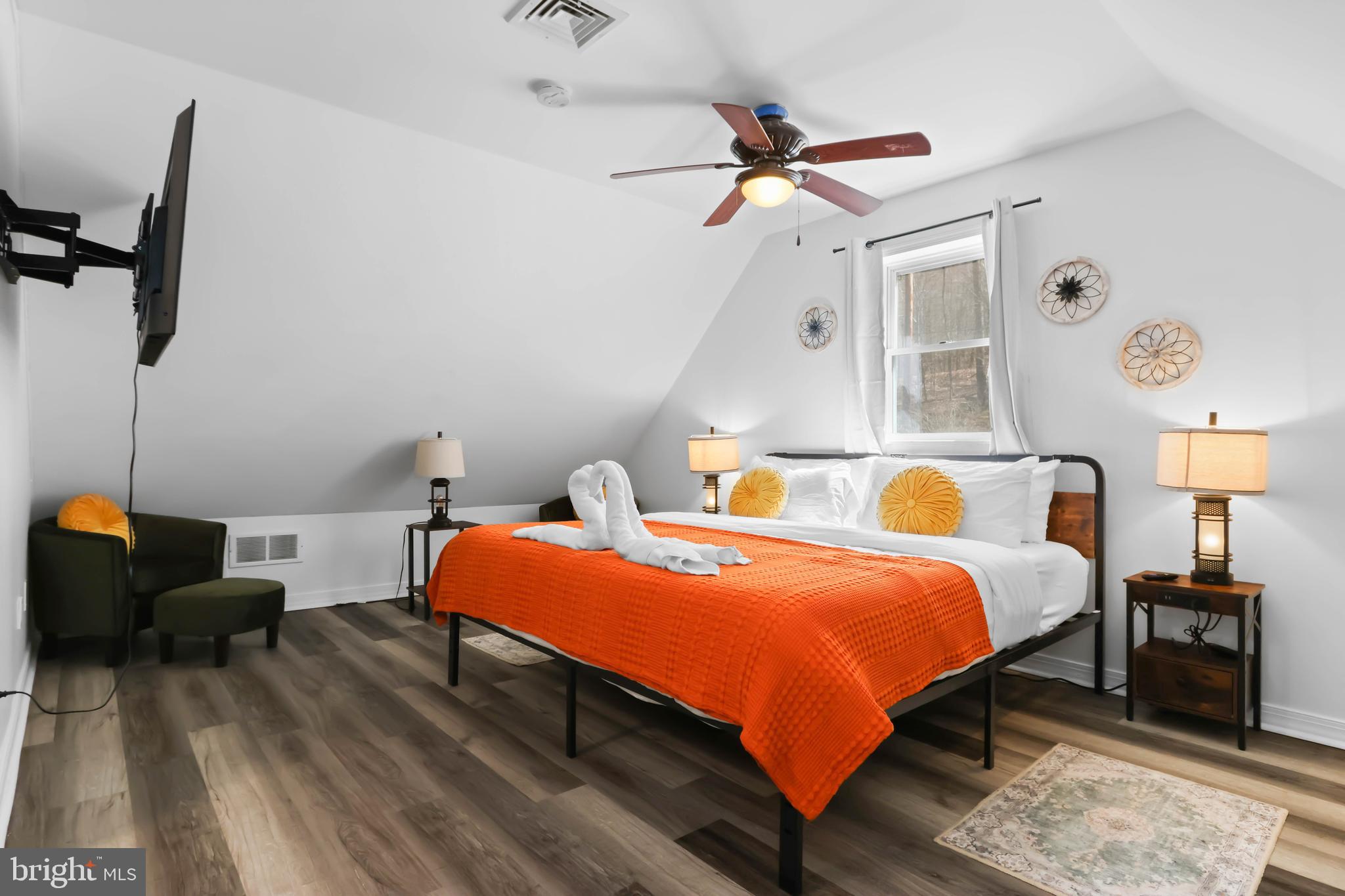 RIVERSIDE ESTATES - Residential