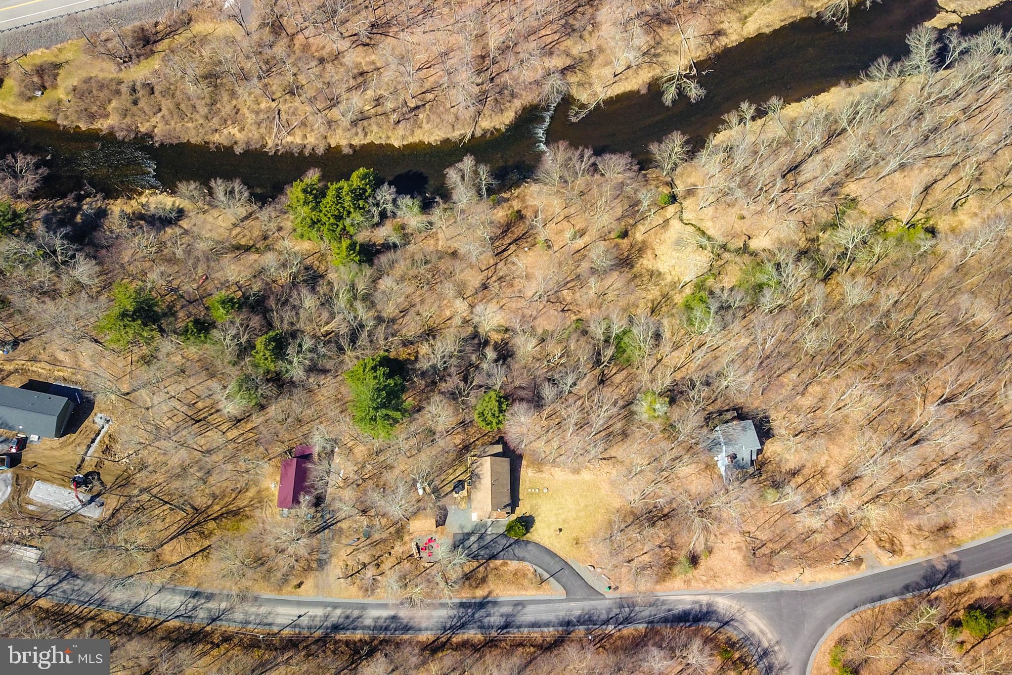 RIVERSIDE ESTATES - Residential