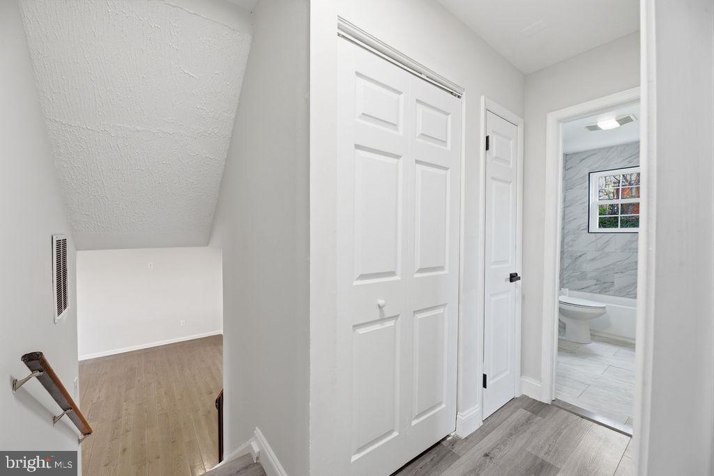 STONEYBROOK ESTATES - Residential