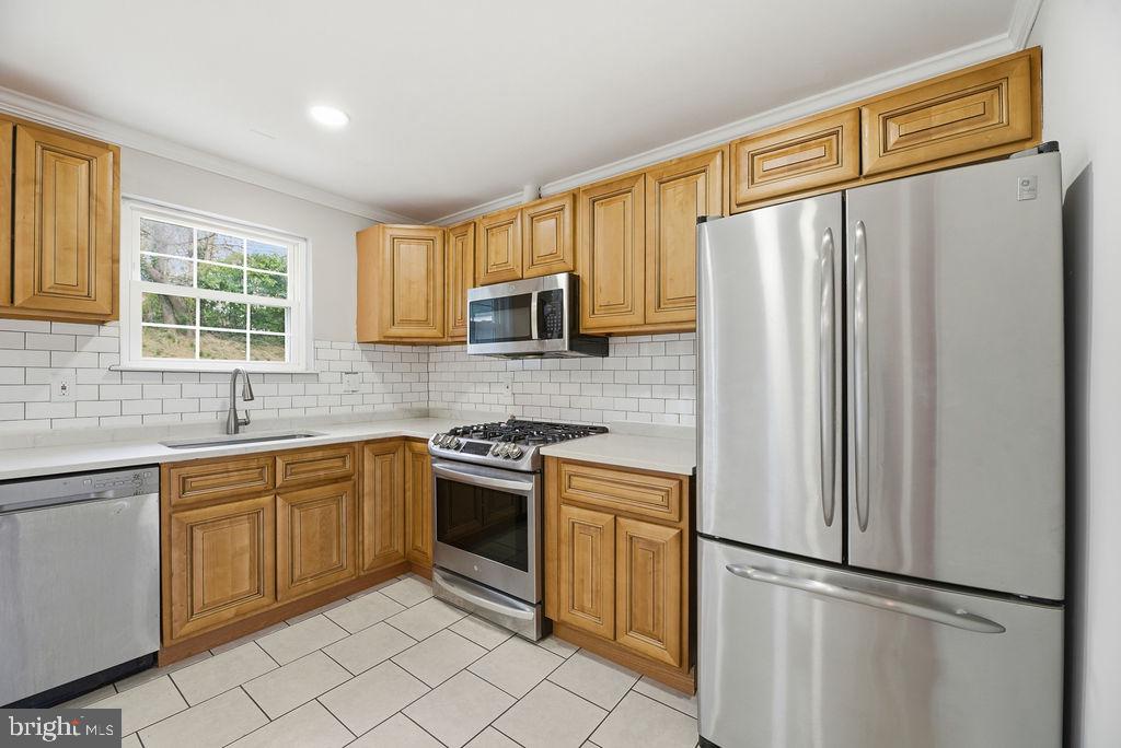 STONEYBROOK ESTATES - Residential