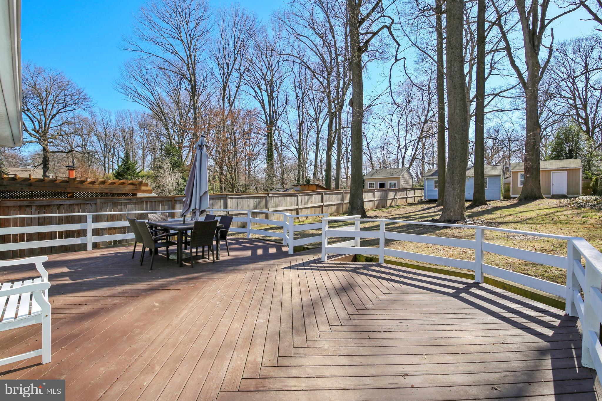 OAKLAND TERRACE - Residential