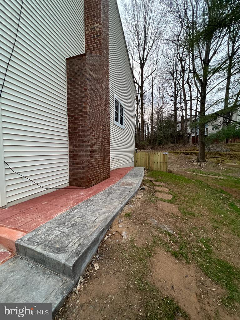 BURKE CENTRE - Residential Lease