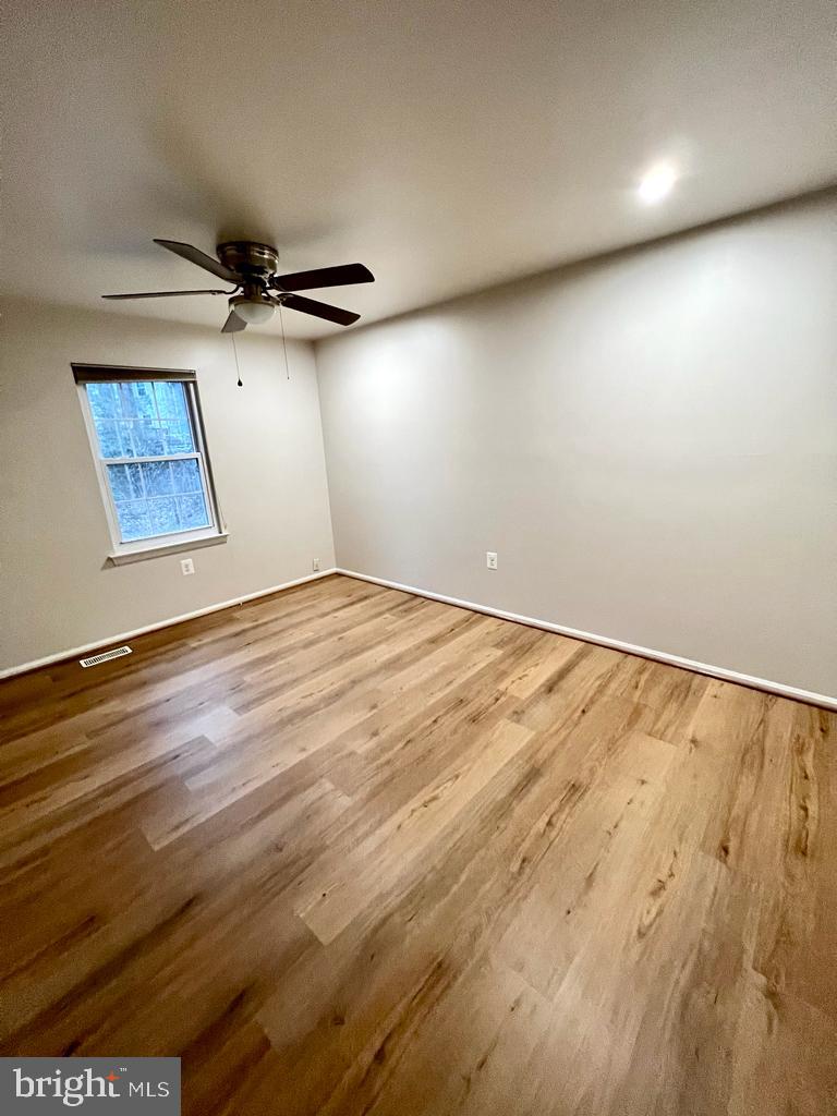 BURKE CENTRE - Residential Lease