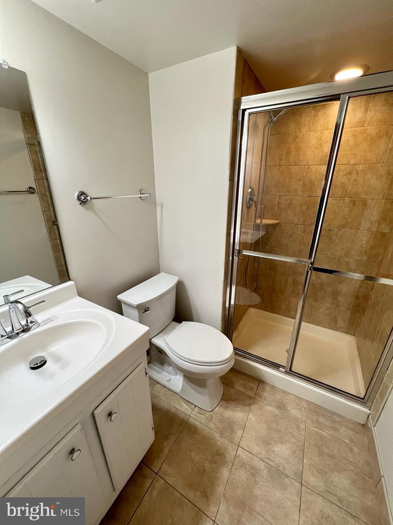 BURKE CENTRE - Residential Lease