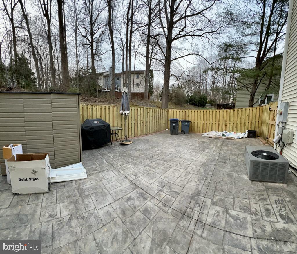 BURKE CENTRE - Residential Lease