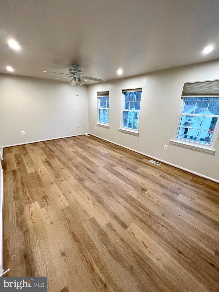 BURKE CENTRE - Residential Lease