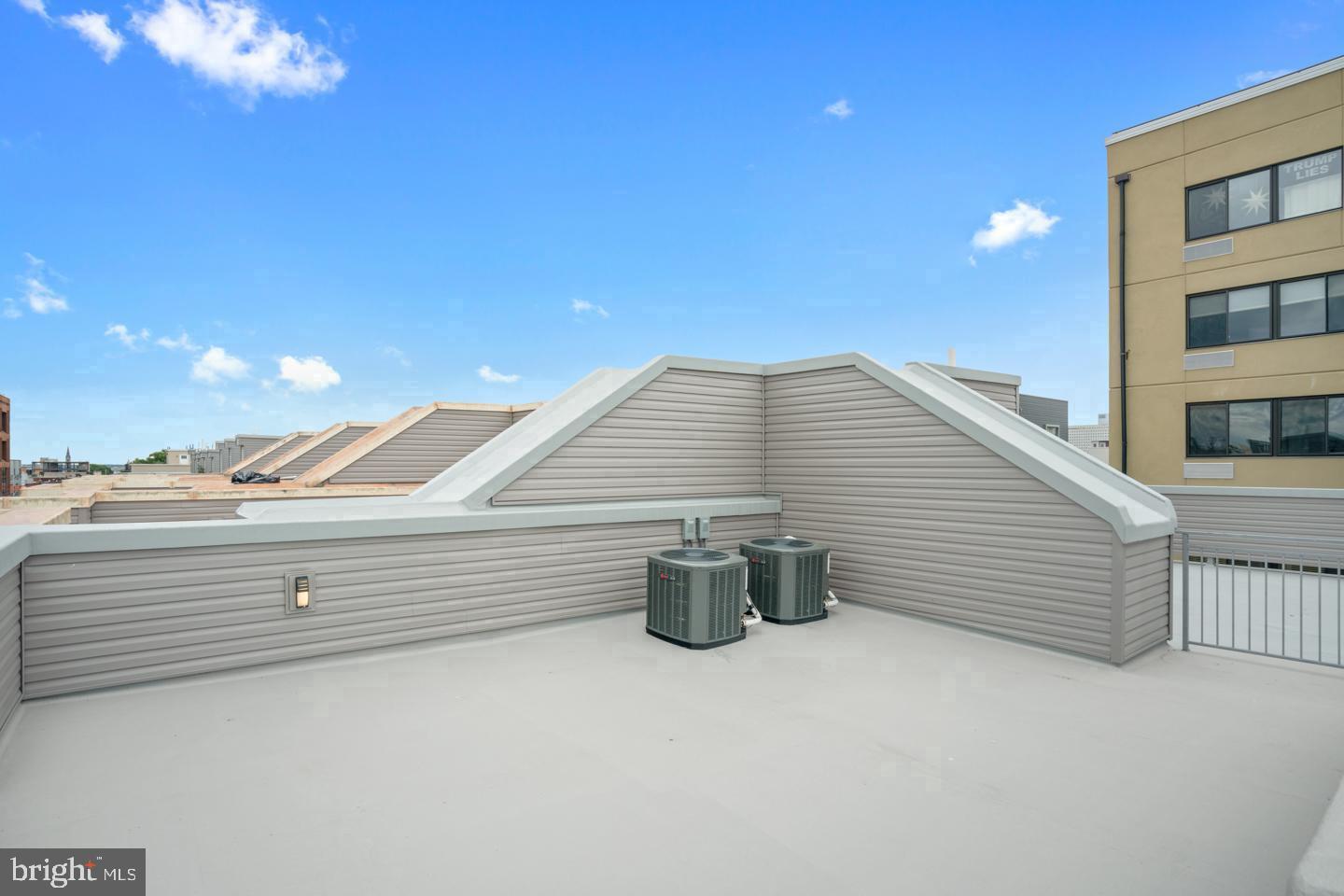 FRANCISVILLE - Residential Income