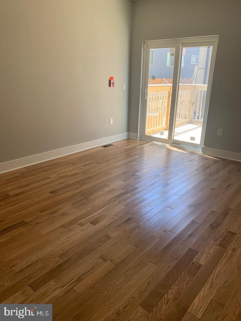 FRANCISVILLE - Residential Income