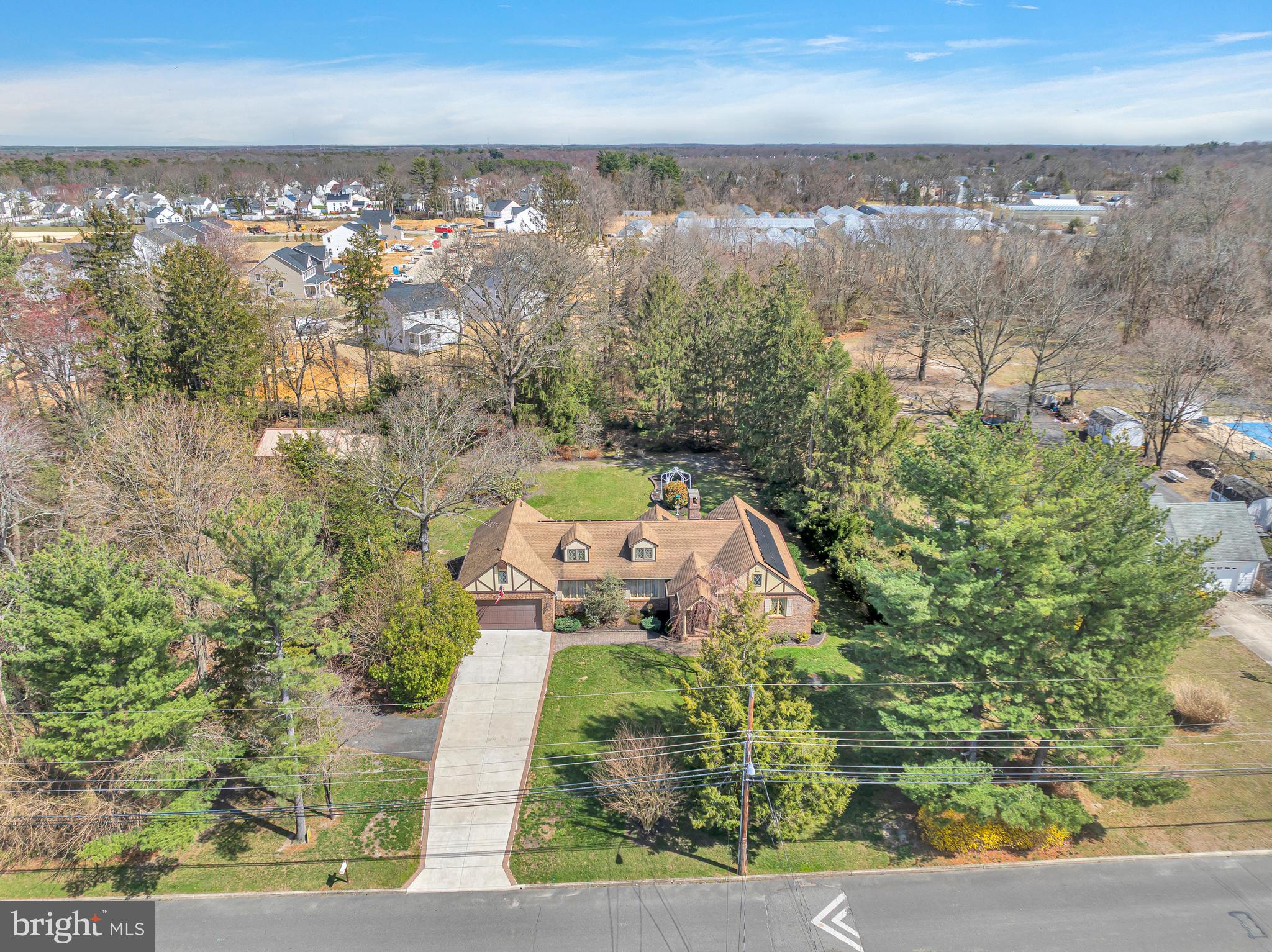 530 MINK LANE