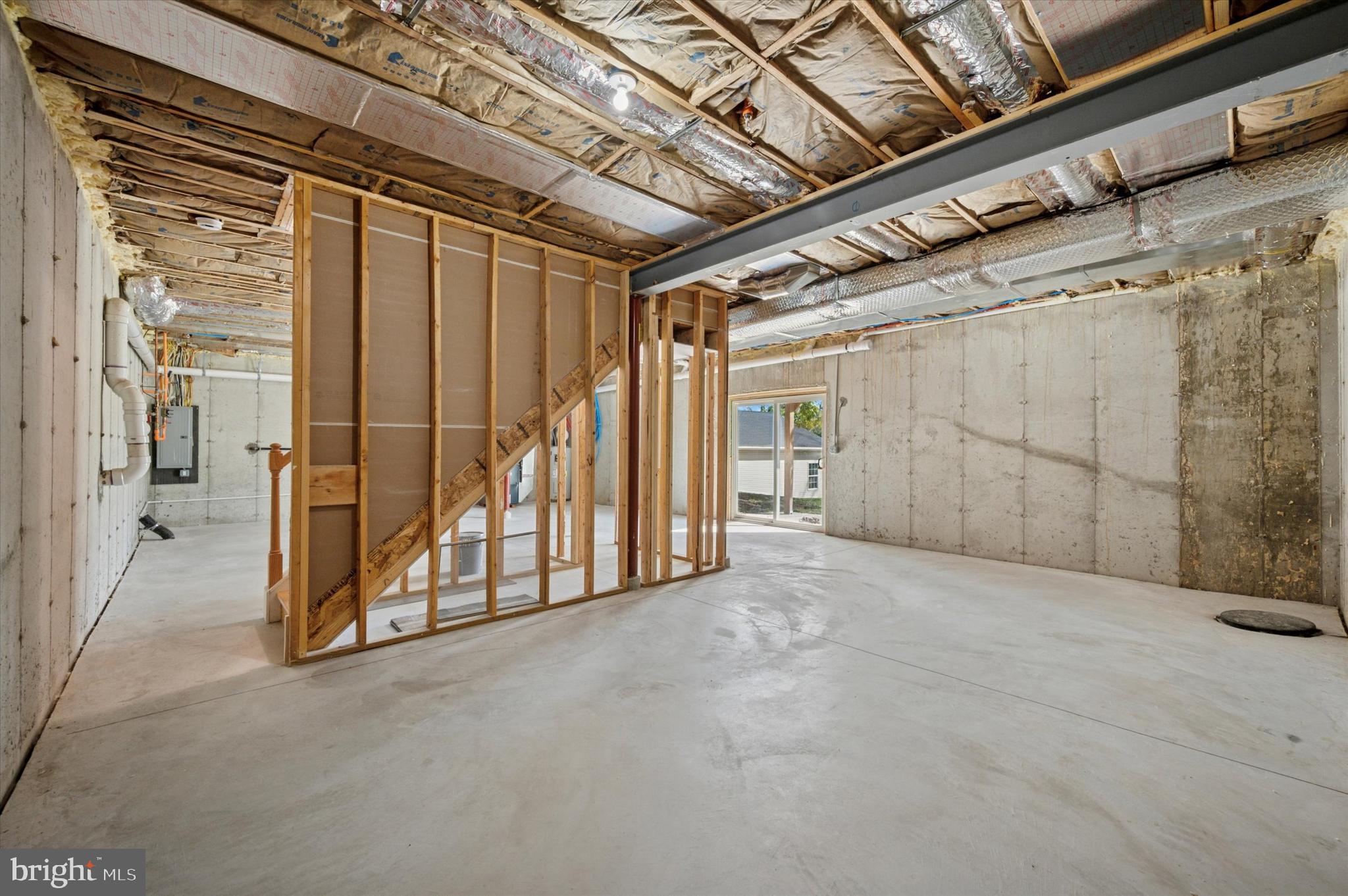 KING OF PRUSSIA - Residential Lease