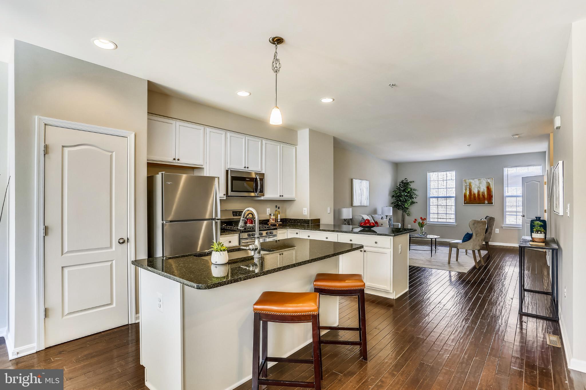 DORCHESTER VIEW - Residential Lease